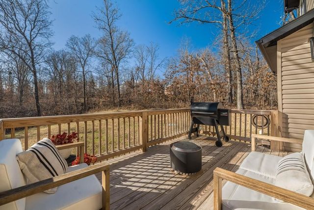 8 Rath Drive, Bella Vista, AR 72715