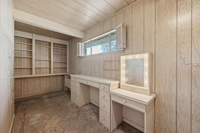 1916 Norwood Lane, Arlington, TX 76013