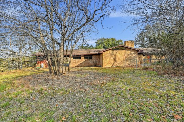 1916 Norwood Lane, Arlington, TX 76013