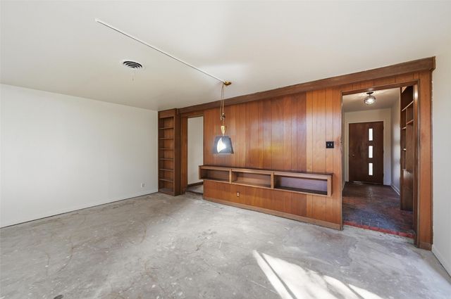 1916 Norwood Lane, Arlington, TX 76013