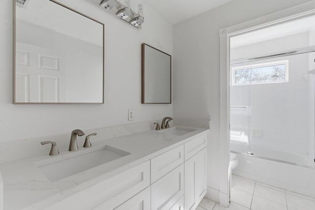 220 Blackbird Lane, Jupiter, FL 33458