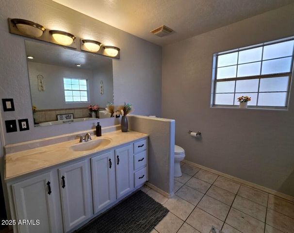 6690 Circle C Lane, Show Low, AZ 85901