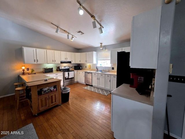 6690 Circle C Lane, Show Low, AZ 85901