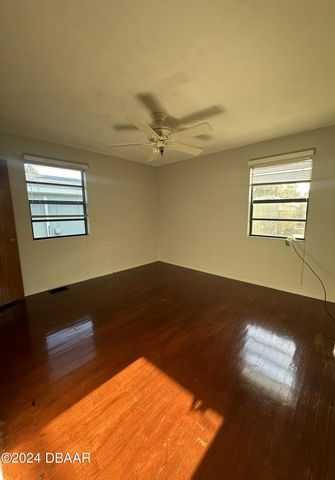 736 White Street, Daytona Beach, FL 32114