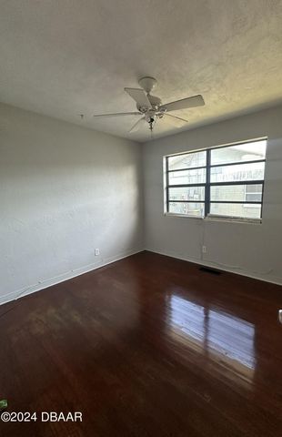 736 White Street, Daytona Beach, FL 32114