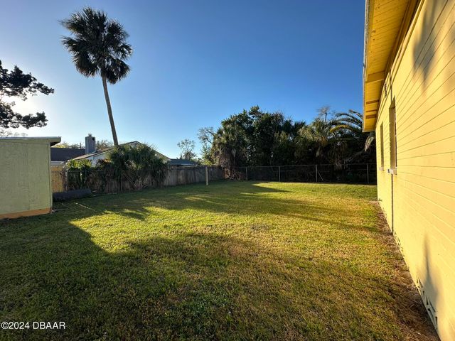 736 White Street, Daytona Beach, FL 32114