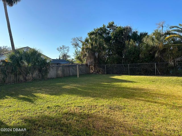 736 White Street, Daytona Beach, FL 32114