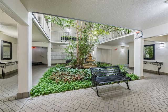 3325 BAYSHORE BOULEVARD B13, Tampa, FL 33629