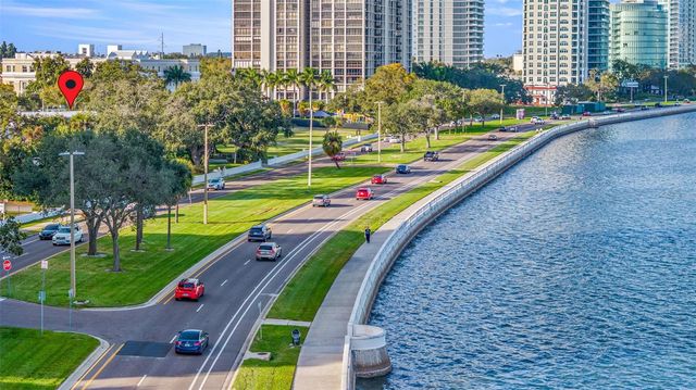 3325 BAYSHORE BOULEVARD B13, Tampa, FL 33629