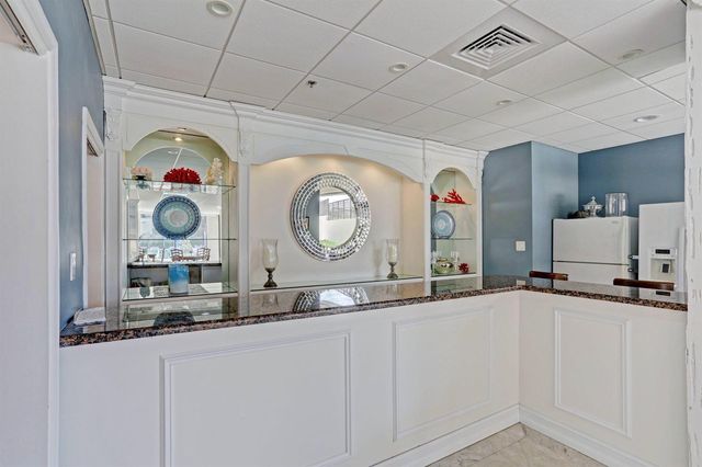 5380 N Ocean Drive 7C, Riviera Beach, FL 33404