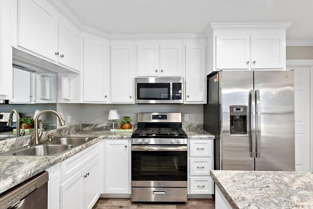 455 Wilshire Street, Geneva, AL 36340