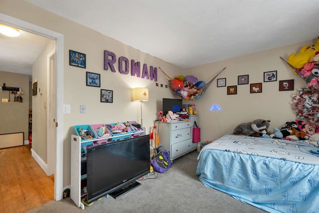 31 Andrew St Apt 19, Manchester, NH 03104