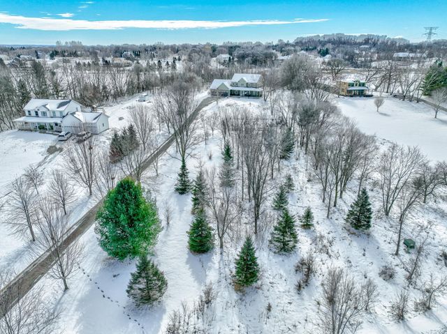 14667 19th Street N, Stillwater, MN 55082