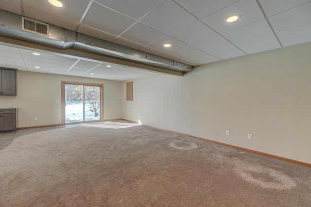 14667 19th Street N, Stillwater, MN 55082