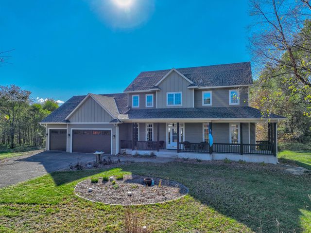 14667 19th Street N, Stillwater, MN 55082