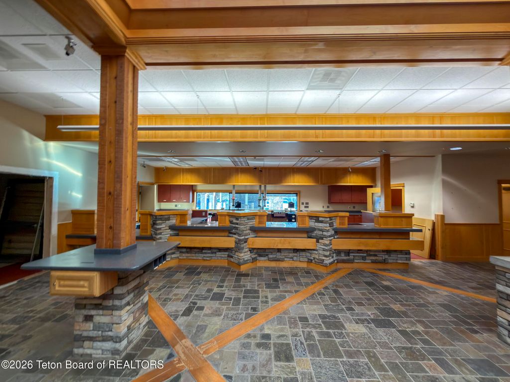 842 W BROADWAY Avenue, Jackson, WY 83001 photo 14