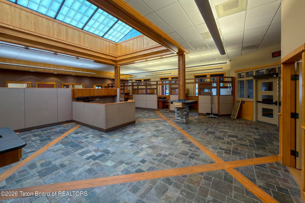 842 W BROADWAY Avenue, Jackson, WY 83001 photo 15