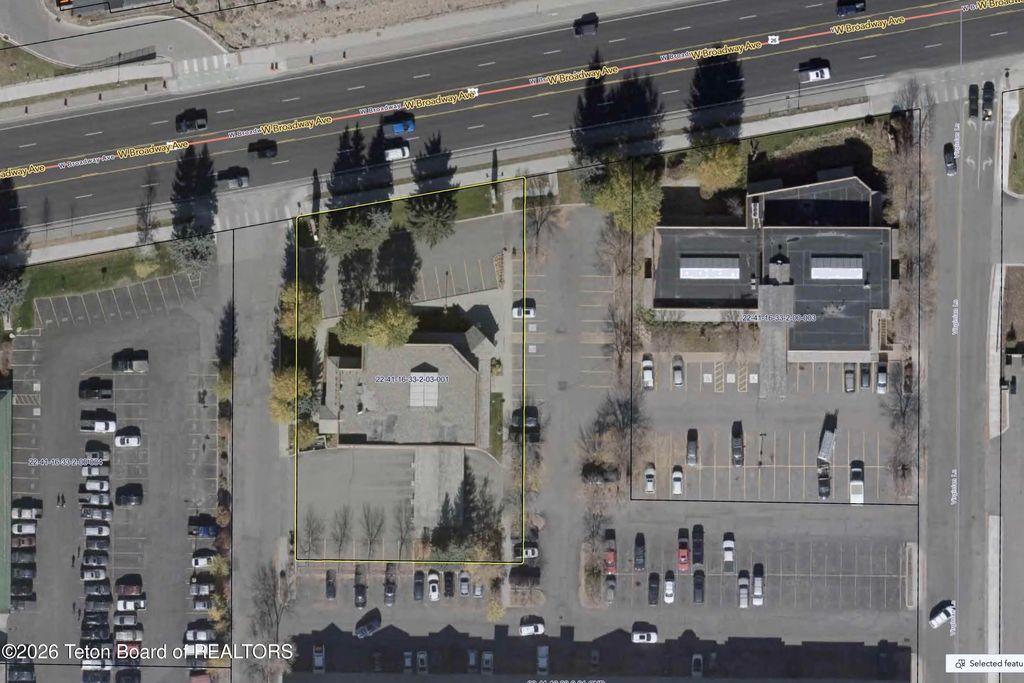 842 W BROADWAY Avenue, Jackson, WY 83001 photo 7