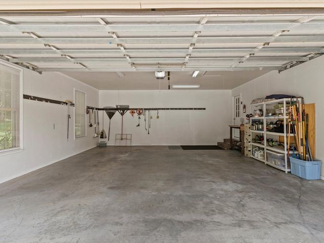 1704 Rosewood Lane, Andalusia, AL 36421