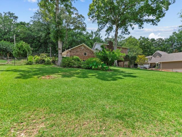 1704 Rosewood Lane, Andalusia, AL 36421