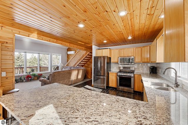 10746 Deal Road, Williamsburg, MI 49690