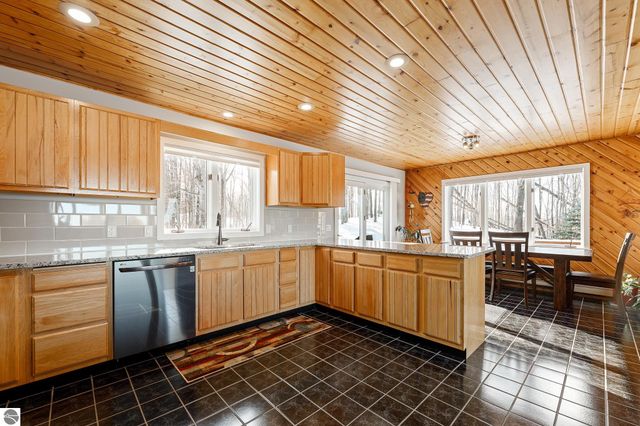 10746 Deal Road, Williamsburg, MI 49690