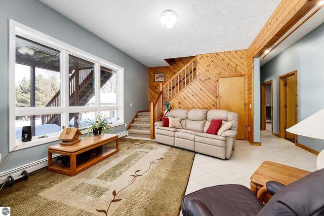 10746 Deal Road, Williamsburg, MI 49690