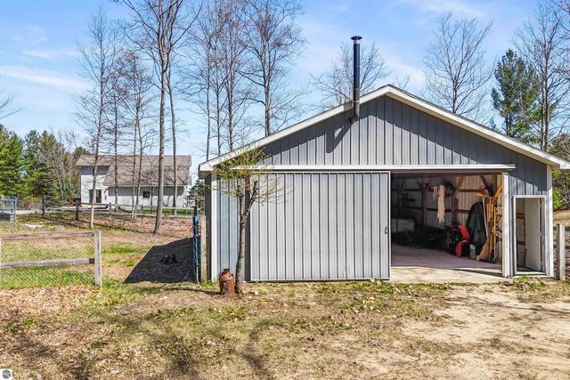 10746 Deal Road, Williamsburg, MI 49690