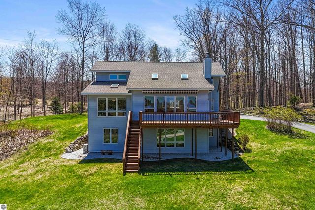 10746 Deal Road, Williamsburg, MI 49690