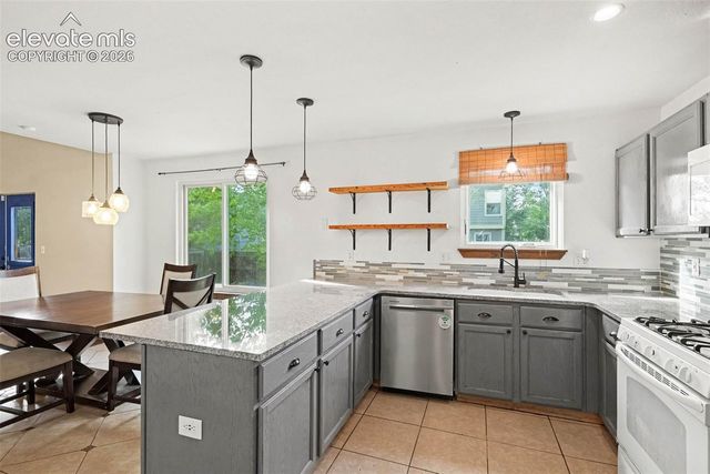 9419 Daystar Terrace, Colorado Springs, CO 80925