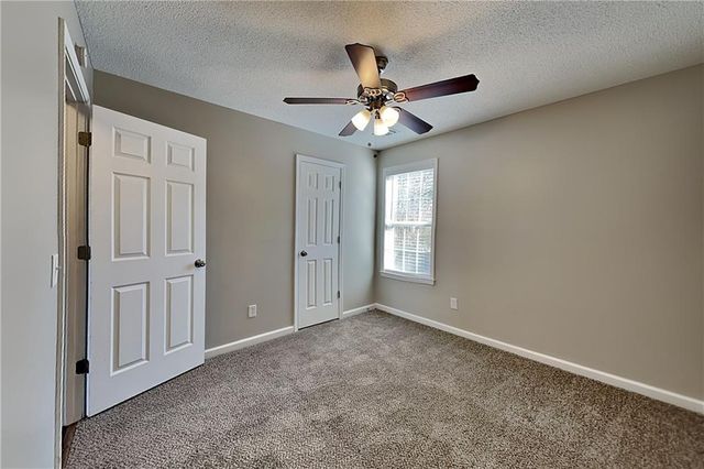 962 Taylors Farm Court, Canton, GA 30115