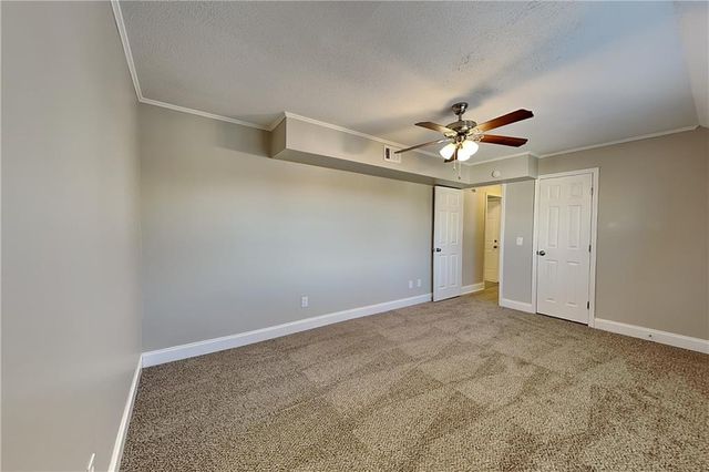 962 Taylors Farm Court, Canton, GA 30115