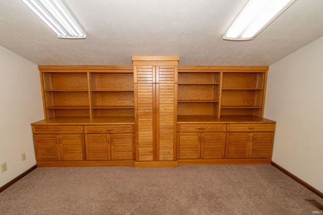 1505 Elkhart Road, Goshen, IN 46526