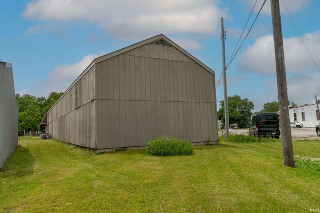 1505 Elkhart Road, Goshen, IN 46526