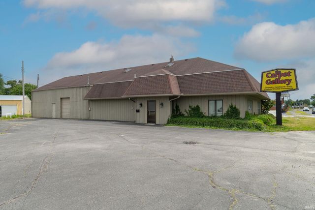 1505 Elkhart Road, Goshen, IN 46526