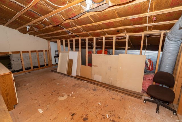 1505 Elkhart Road, Goshen, IN 46526