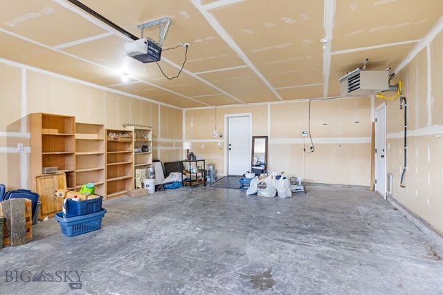 1086 Twin Lakes Avenue, Bozeman, MT 59718