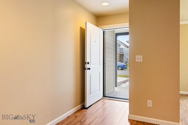 1086 Twin Lakes Avenue, Bozeman, MT 59718