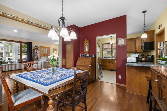 424 5th ave. NW, Minot, ND 58703