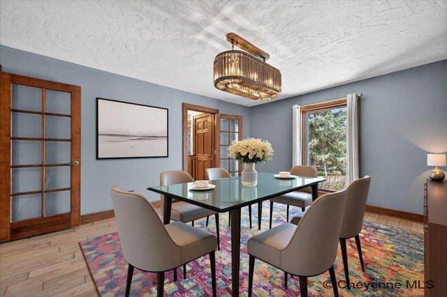6850 HAWTHORNE DR, Cheyenne, WY 82009