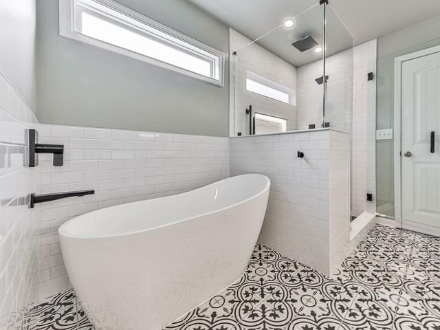 251 Madison Avenue, Acworth, GA 30102