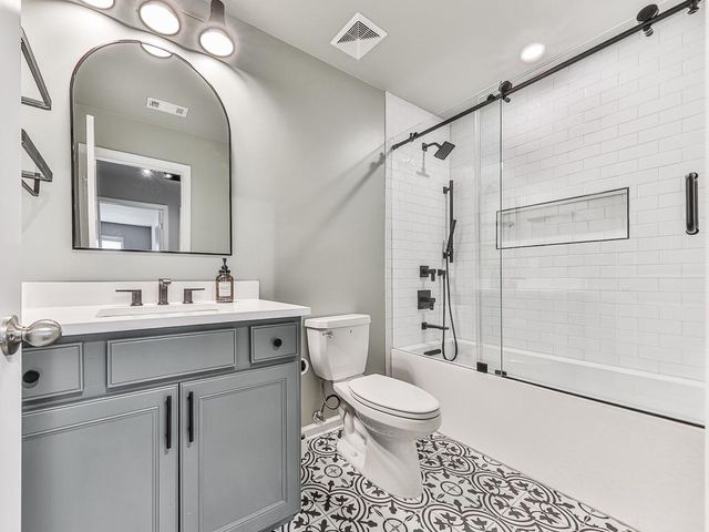 251 Madison Avenue, Acworth, GA 30102