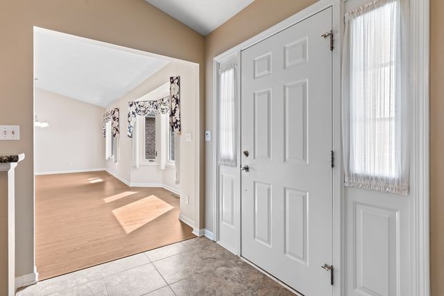 144 Glen Abbey Drive, Rockford, IL 61107