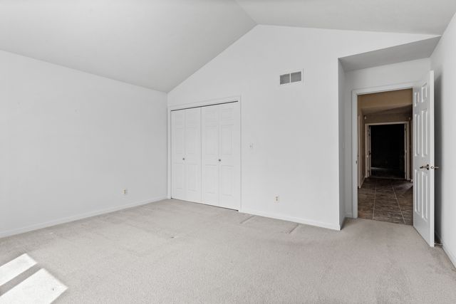 144 Glen Abbey Drive, Rockford, IL 61107