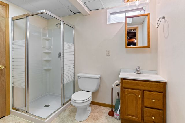 144 Glen Abbey Drive, Rockford, IL 61107