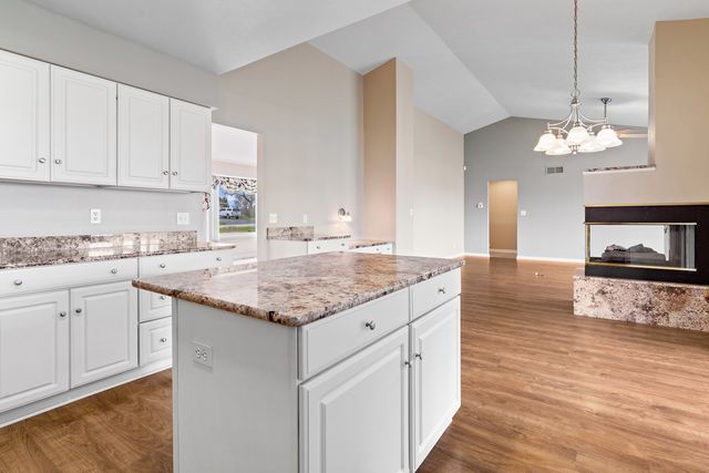 144 Glen Abbey Drive, Rockford, IL 61107