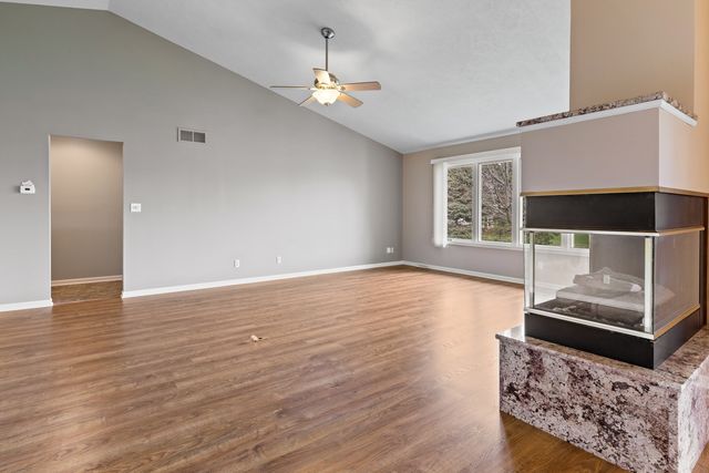 144 Glen Abbey Drive, Rockford, IL 61107