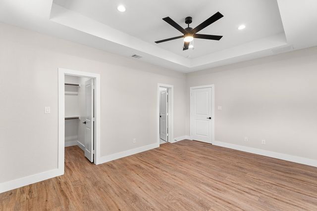 1540 Gardenside Drive, Dallas, TX 75217