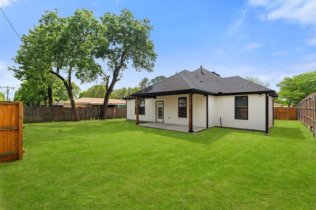 1540 Gardenside Drive, Dallas, TX 75217