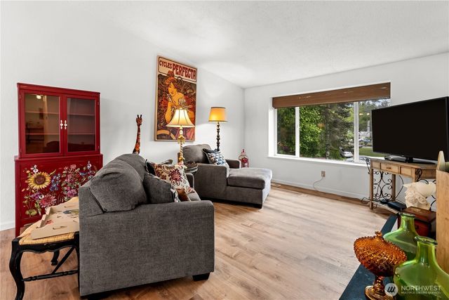 4406 Montclair Drive SE, Lacey, WA 98503